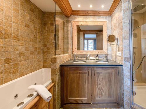 Prestigieux appartement de 140m² aux pieds des pistes, proche village enfants, Val-d'Isère