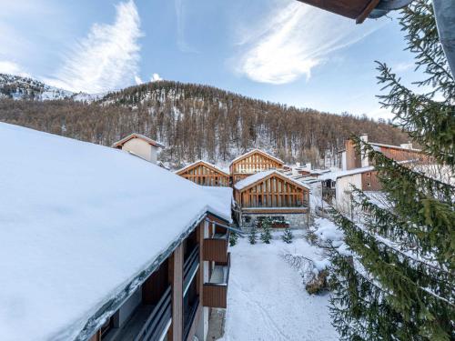Appartement chaleureux avec Wi-Fi et parking à Val-d'Isère