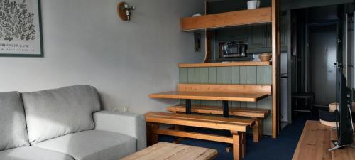 Résidence Nova - Appartement 2 pièces 4 personnes proche des pistes, des commerces, de la garderie et de l'ESF au centre de la station d’Arc 1800 MAE-2038