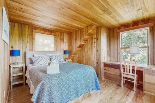 Ένα ή περισσότερα κρεβάτια σε δωμάτιο στο Ocean Point Colony Grande