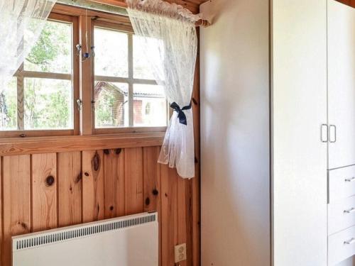 Ảnh trong thư viện ảnh của 6 person holiday home in LÖTTORP ở Löttorp