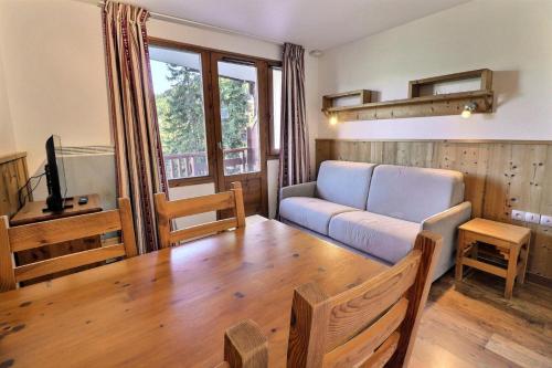 Résidence Grand Bois A - CONFORTABLE 2 PIECES, SKIS AUX PIEDS ET PROCHE DES COMMERCES MAE-2154