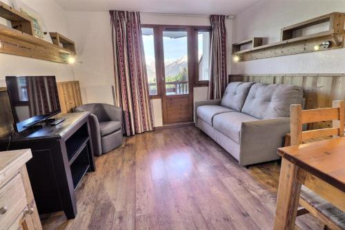 Résidence Grand Bois A - CONFORTABLE 2 PIECES, SKIS AUX PIEDS ET PROCHE DES COMMERCES MAE-2044