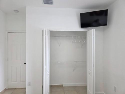 Alex House photo 29
