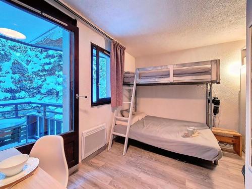 Résidence Gentianes - Studio confortable · Au pieds des pistes · Balcon MAE-2034