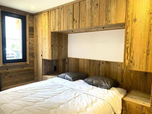 Résidence Les Jardins De Val - Superbe appartement 4 personnes entièrement rénové, avec deux salles de bain, situé à 350m du centre et 450m des pistes. MAE-4494