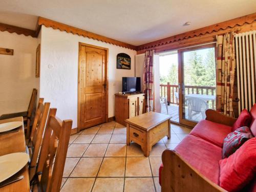 Résidence Roselend - Charmant appartement de 3 pièces situé dans une résidence au village du Chantel, proche des pistes et avec piscine. MAE-4441