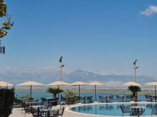 Duomo Resort — Pool view