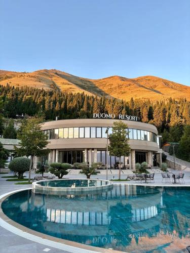 Duomo Resort — Property building