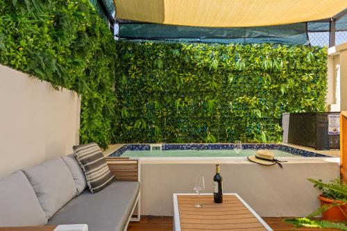 Ocean Park 4BDR 2b Pool at Riviera Villa