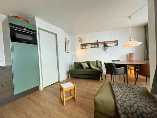Appartement classique 4 personnes, vue montagne, Les Menuires - FR-1-452-414