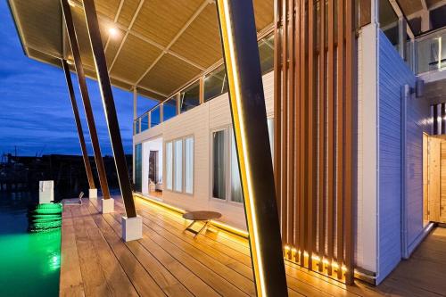 Hồ bơi trong/gần Water villa rayong