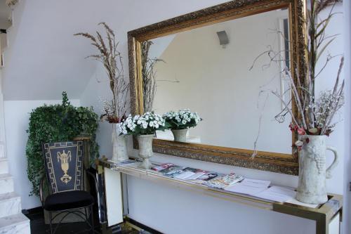 Imagen de la galería de Luxury Suites Arendshof, en Amberes
