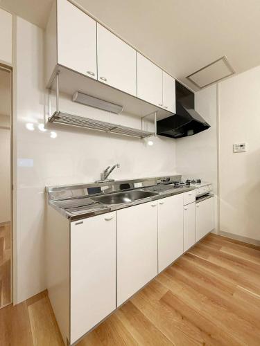 Hills Kaminobori - Central Hiroshima 3BR Apartment Walk to Station