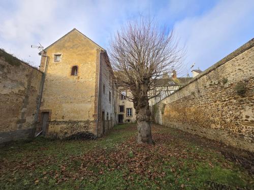 Billede fra billedgalleriet på Ancien Palais de Justice et jardin i Verneuil d’Avre et d’Iton