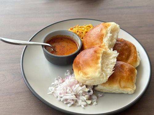 Mad på resortet eller i nærheden