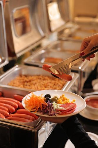 Jídlo v rezortu nebo okolí