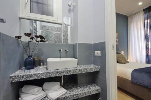 YCH- Urban Style Flat near San Giovanni