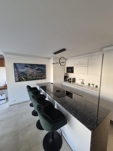 Exceptional apartment, Sea view ,Terrace photo 15