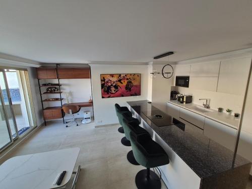 Exceptional apartment, Sea view ,Terrace photo 16