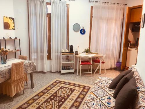 Valencia Aparthotel COSMO