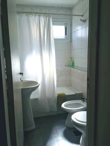 Phòng tắm tại Lapacho Departamento Centrico