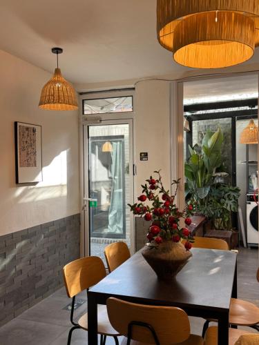 Posezení v ubytování Chenyuan Inn Near the Forbidden City Metro Convenient to go to the Great Wall