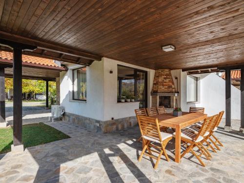 Billede fra billedgalleriet på Къща за гости - Volpe new guesthouse i Oreshak