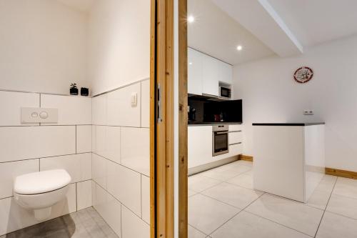 Grand Paradis B11 - Good location & parking