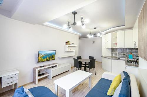 T11Excellent two-bedroom apartment in the center of the capital