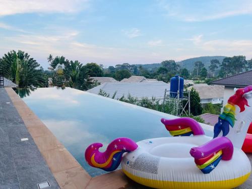Swimmingpoolen hos eller tæt på Paradise Big Villa Samui 5 bed