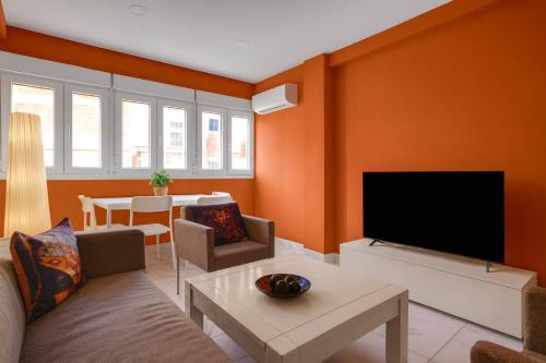 Terracota Bright Stay - Near Maria Zambrano Station