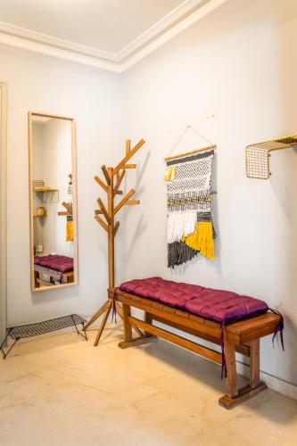 Spacious 3BR in Koukaki, Near Acropolis