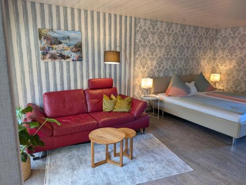 Postel nebo postele na pokoji v ubytování Apartments Fischerklause am Bodensee