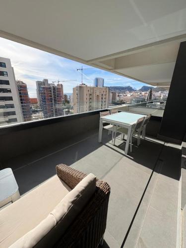 Apartamento de 3 dormitorios, piscina y parking