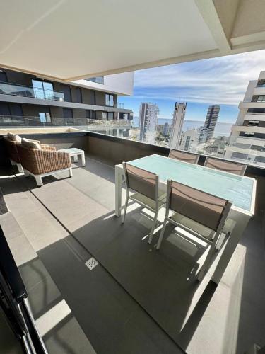Apartamento de 3 dormitorios, piscina y parking