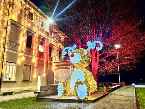 Φωτογραφία από το άλμπουμ του Casa Vittoria - tra Lago Maggiore e centro città σε Luino