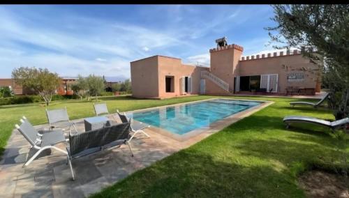 Πισίνα στο ή κοντά στο Villa Dar Hamza Marrakech