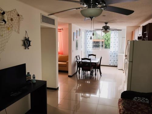 Et opholdsområde på COSTA LINDA Charming 1-03