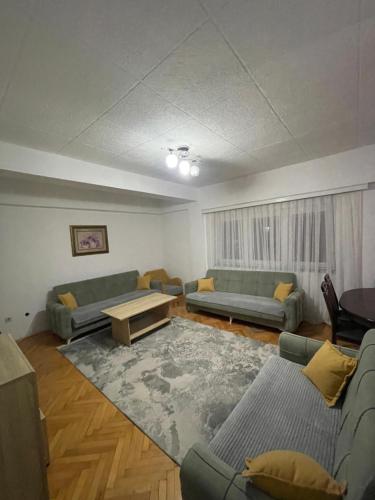 Bleon Apartment