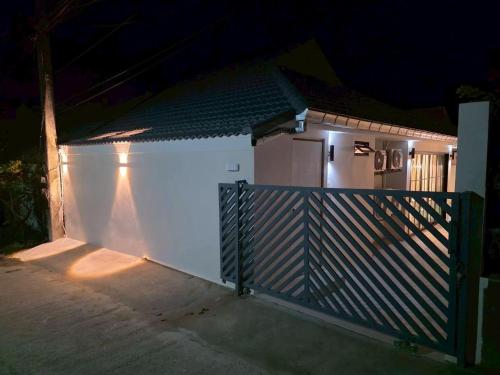 Budova, kde se vila nachází