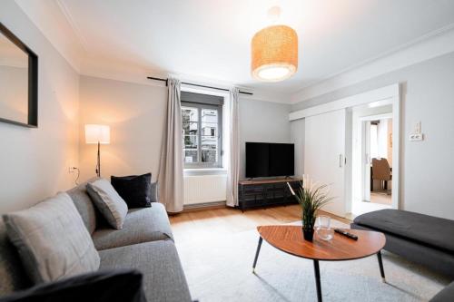 An Entire Spacious House near to the City Centre