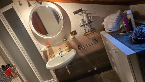 Koupelna v ubytování Oleggio Home