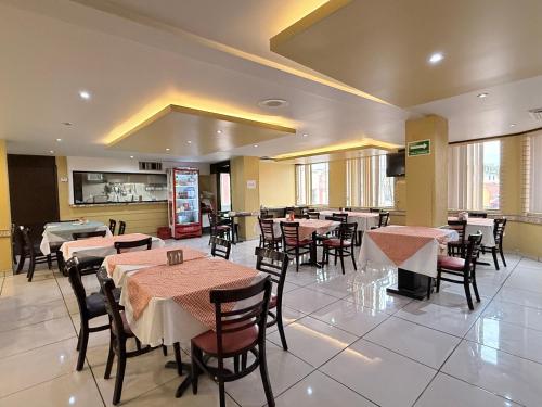 Restaurace v ubytování Hotel Señorial