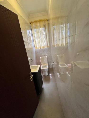 Foto de la galeria de She properties a Dawhwenya