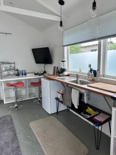 O bucătărie sau chicinetă la The Smithy