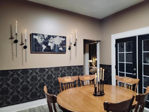 Et opholdsområde på The Dove Room at Stag and Sparrow