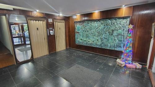 Et badeværelse på EFDEPARTAMENTOS Dos ambientes Plaza Colon