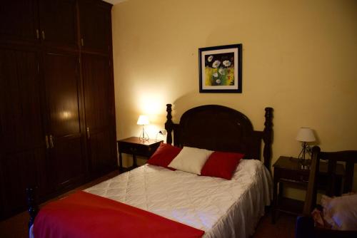 Ένα ή περισσότερα κρεβάτια σε δωμάτιο στο Casa Rural de Tío Félix