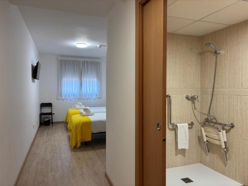 Et badeværelse på Hostal Batallar